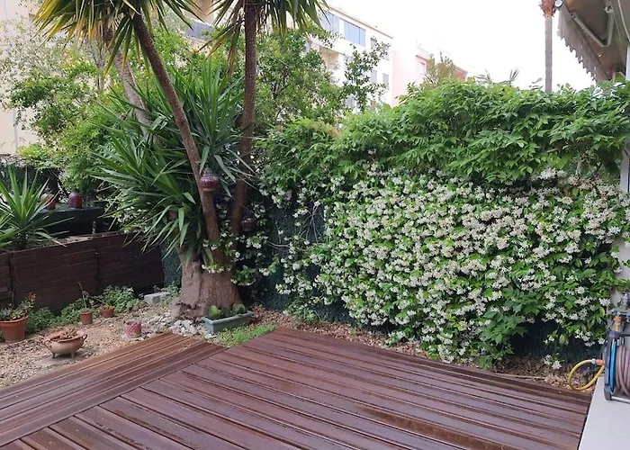 Le Square Pauline, 4 Prs, Jardin, 300m Апартаменти *