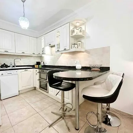 Appartement Le Square Pauline, 4 Prs, Jardin, 300m