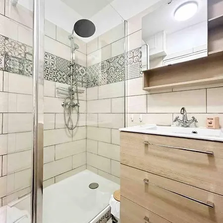 Apartman Le Square Pauline, 4 Prs, Jardin, 300m *